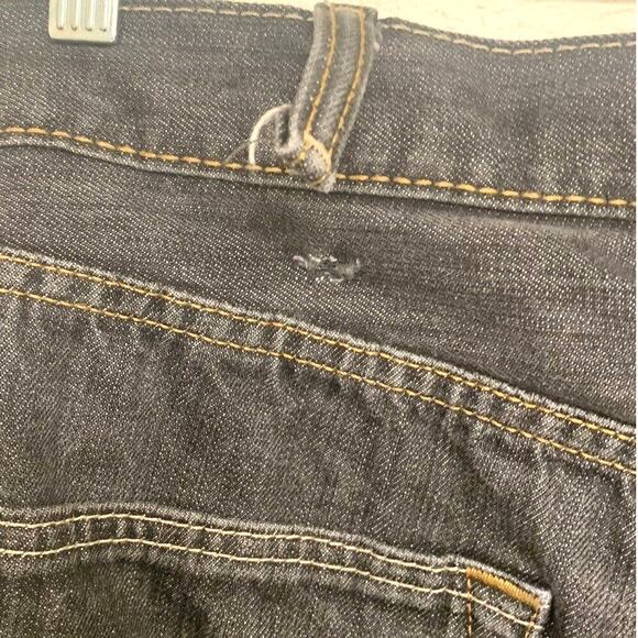 Levi Strauss 501 Button Fly Jeans 42/32 Mens Dark Blue Original Fit Straight Leg - Picture 8 of 8